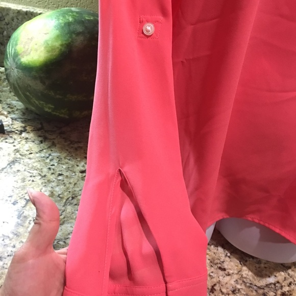 Coral blouse - Picture 3 of 5
